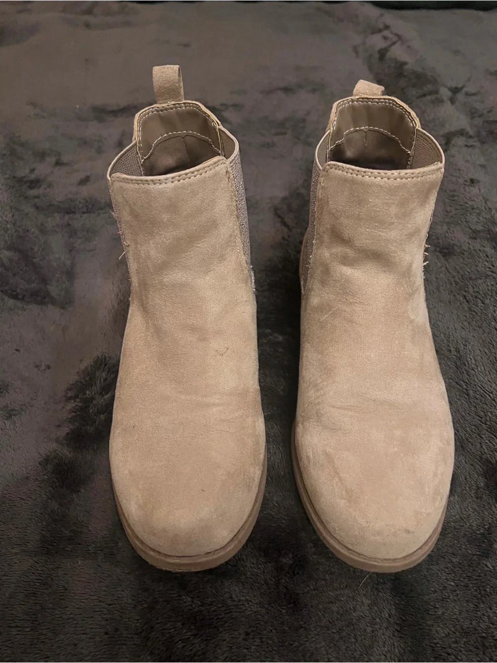 H&M Tan faux suede girls boots